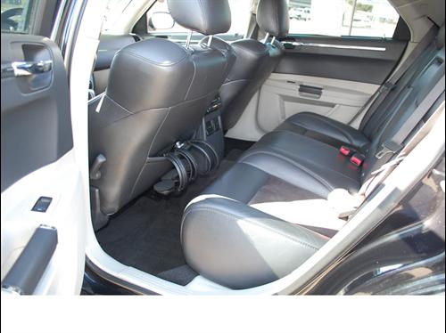 Chrysler 300C 2007 photo 1