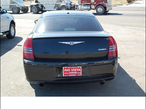 Chrysler 300C 2007 photo 2