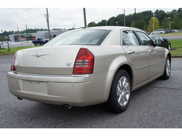 Chrysler 300C 2007 photo 4