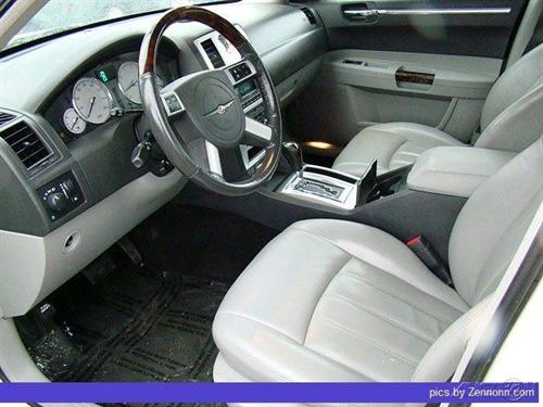 Chrysler 300C 2007 photo 1