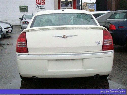 Chrysler 300C 2007 photo 3