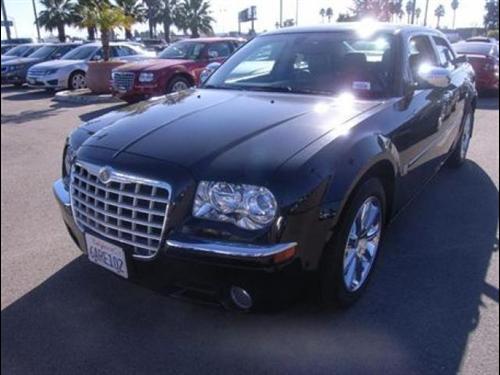 Chrysler 300C 2007 photo 2