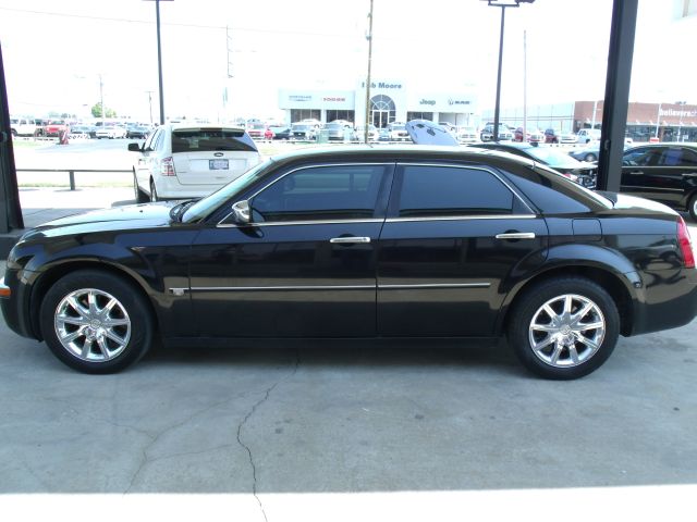 Chrysler 300C 2007 photo 4