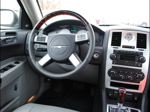 Chrysler 300C 2007 photo 3