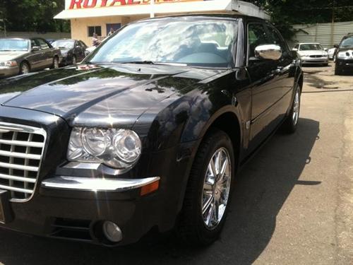 Chrysler 300C 2007 photo 2