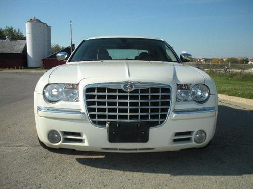 Chrysler 300C 2007 photo 2