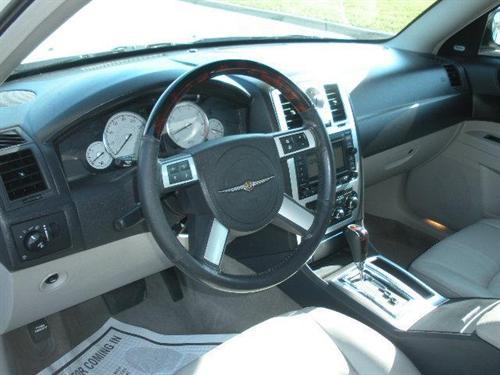 Chrysler 300C 2007 photo 3