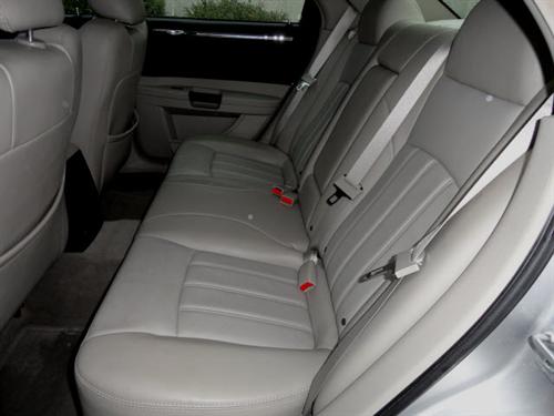 Chrysler 300C 2007 photo 1