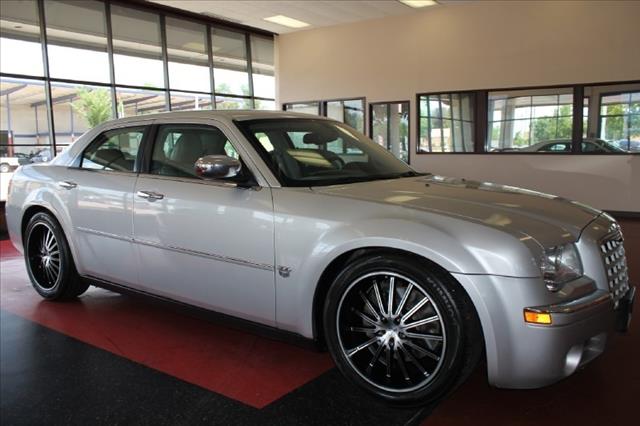 Chrysler 300C 2007 photo 1