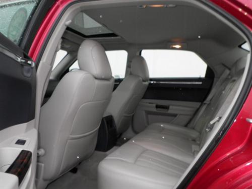 Chrysler 300C 2007 photo 2