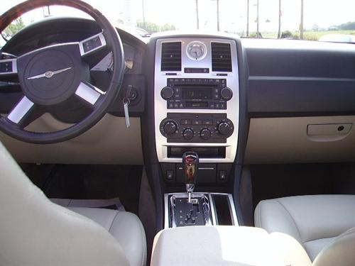 Chrysler 300C 2007 photo 4