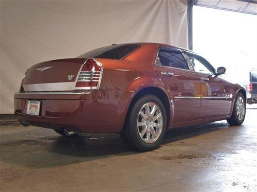 Chrysler 300C 2007 photo 2