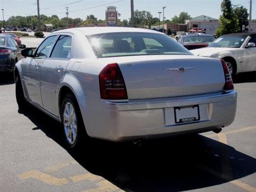 Chrysler 300C 2007 photo 1
