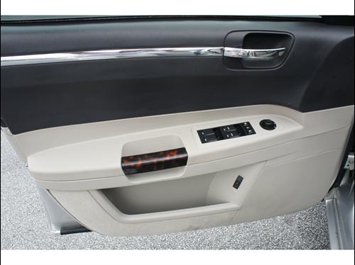 Chrysler 300C 2007 photo 5