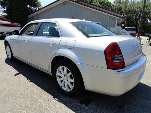 Chrysler 300C 2007 photo 4