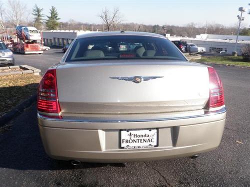 Chrysler 300C 2007 photo 3