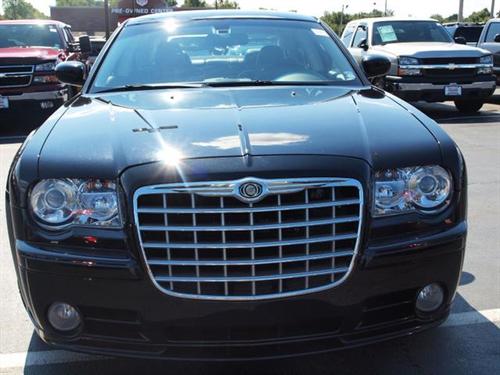Chrysler 300C 2008 photo 2