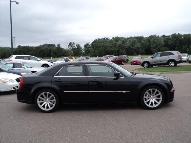 Chrysler 300C 2008 photo 4
