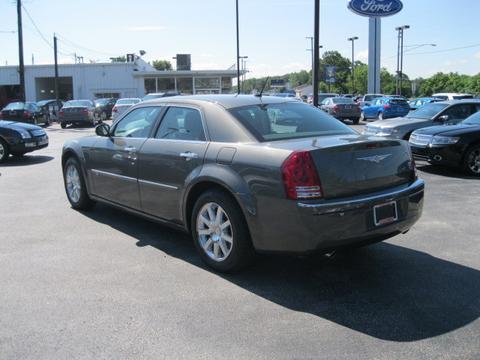 Chrysler 300C 2008 photo 2