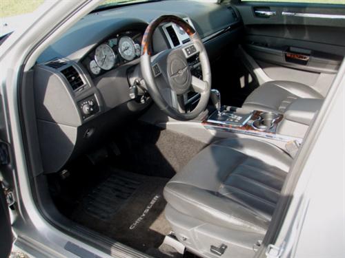 Chrysler 300C 2008 photo 5