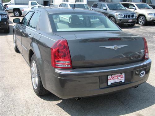 Chrysler 300C 2008 photo 4