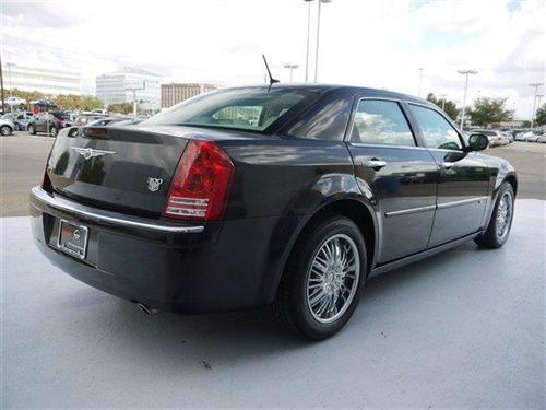 Chrysler 300C 2008 photo 1