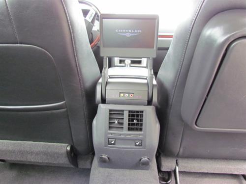 Chrysler 300C 2008 photo 3