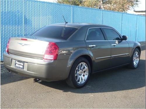 Chrysler 300C 2008 photo 1