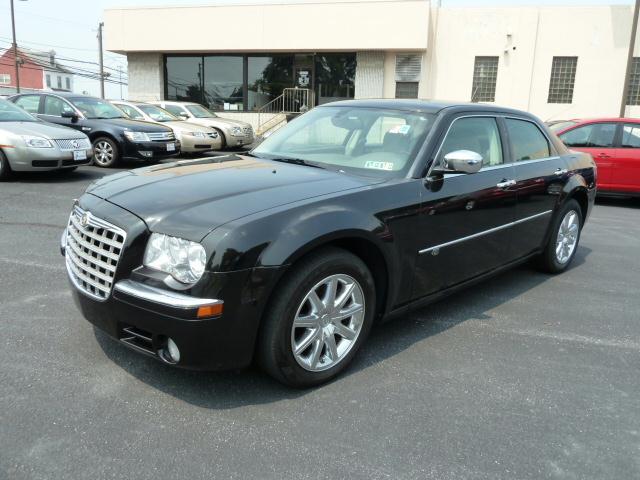 Chrysler 300C 2008 photo 1