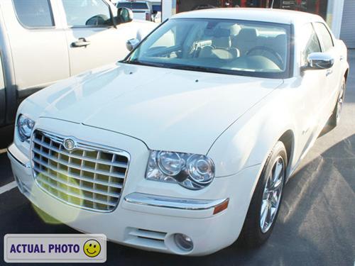 Chrysler 300C 2008 photo 1