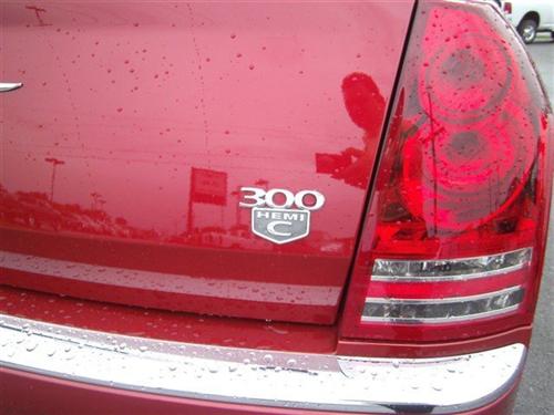 Chrysler 300C 2008 photo 1