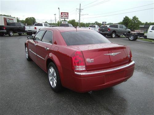 Chrysler 300C 2008 photo 2