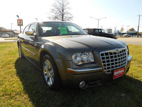 Chrysler 300C 2008 photo 3