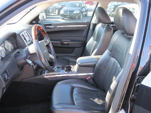 Chrysler 300C 2008 photo 5