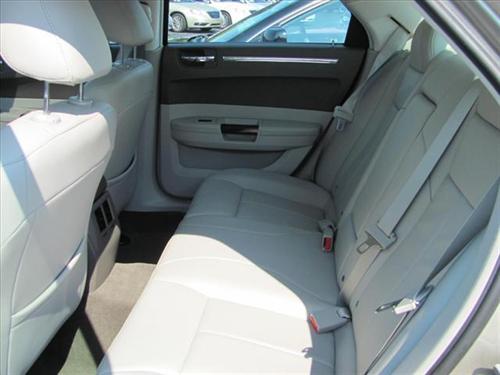 Chrysler 300C 2008 photo 4