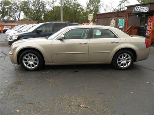Chrysler 300C 2008 photo 1