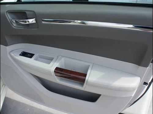 Chrysler 300C C320w Other