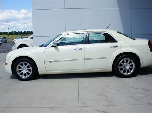 Chrysler 300C 2008 photo 1