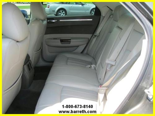 Chrysler 300C 2008 photo 1