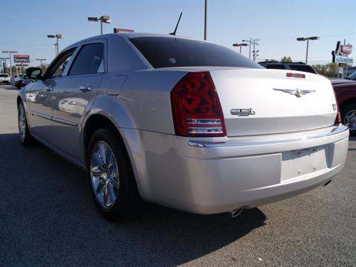 Chrysler 300C 2008 photo 3