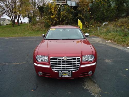 Chrysler 300C 2008 photo 2