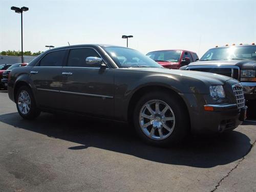 Chrysler 300C 2008 photo 4