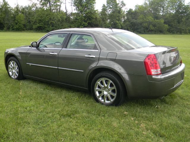 Chrysler 300C 2008 photo 1