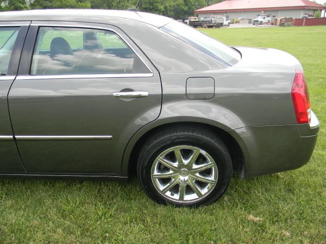 Chrysler 300C 2008 photo 26