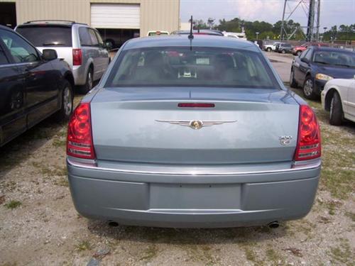 Chrysler 300C 2008 photo 3