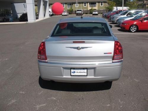 Chrysler 300C 2008 photo 5