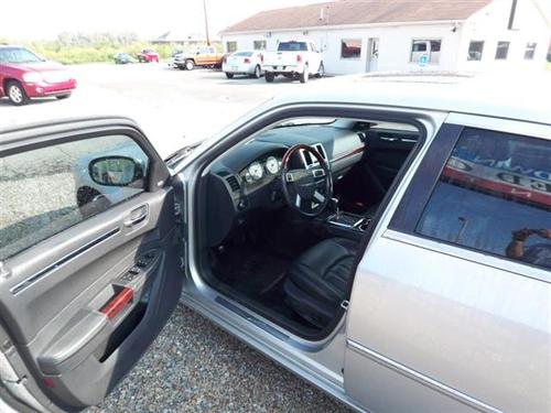 Chrysler 300C 2008 photo 5