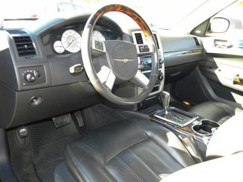 Chrysler 300C 2008 photo 5