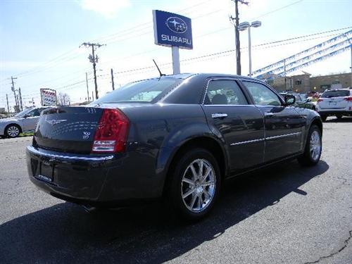 Chrysler 300C 2008 photo 3