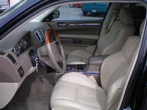 Chrysler 300C 2008 photo 1